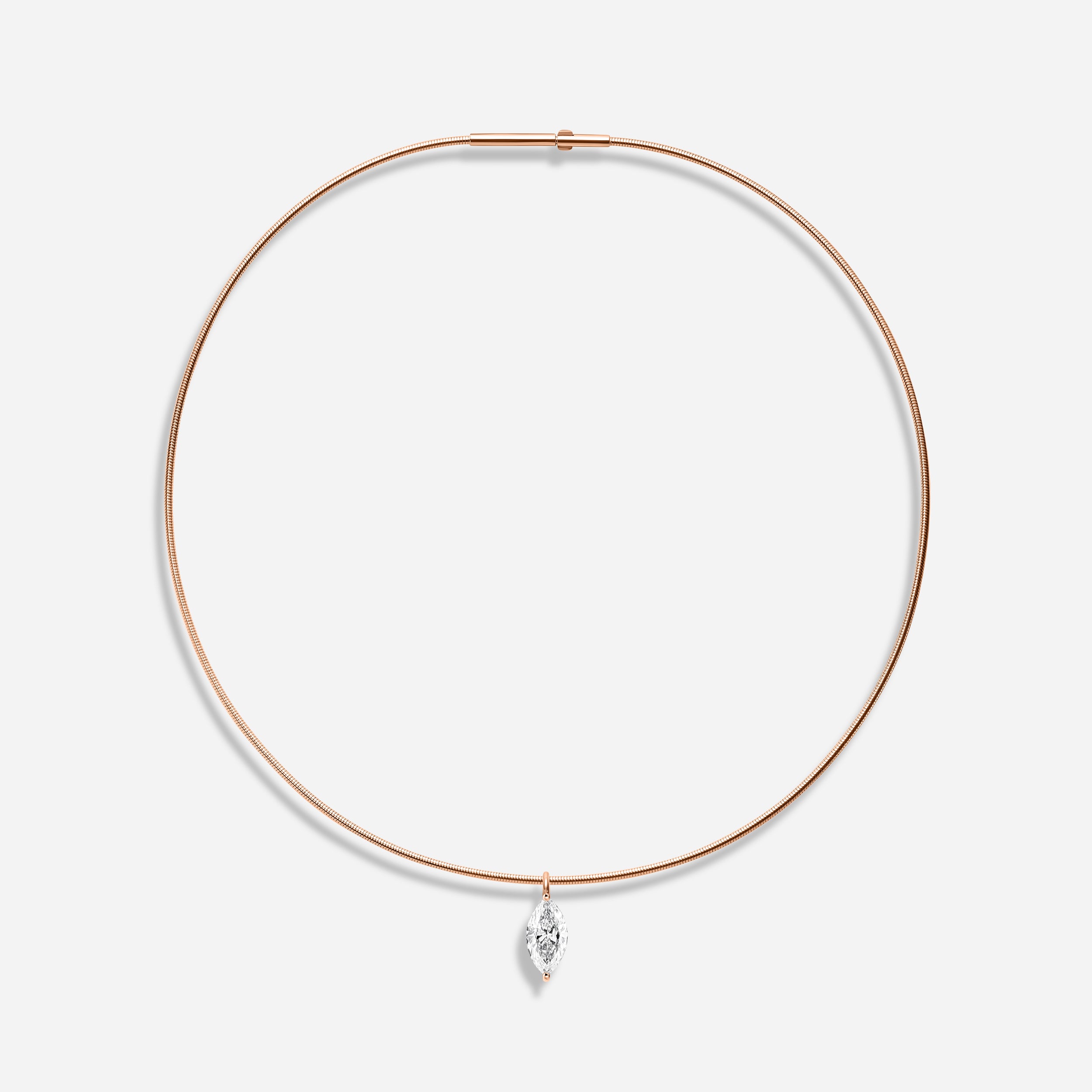 18K GOLD MARQUISE CUT DIAMOND