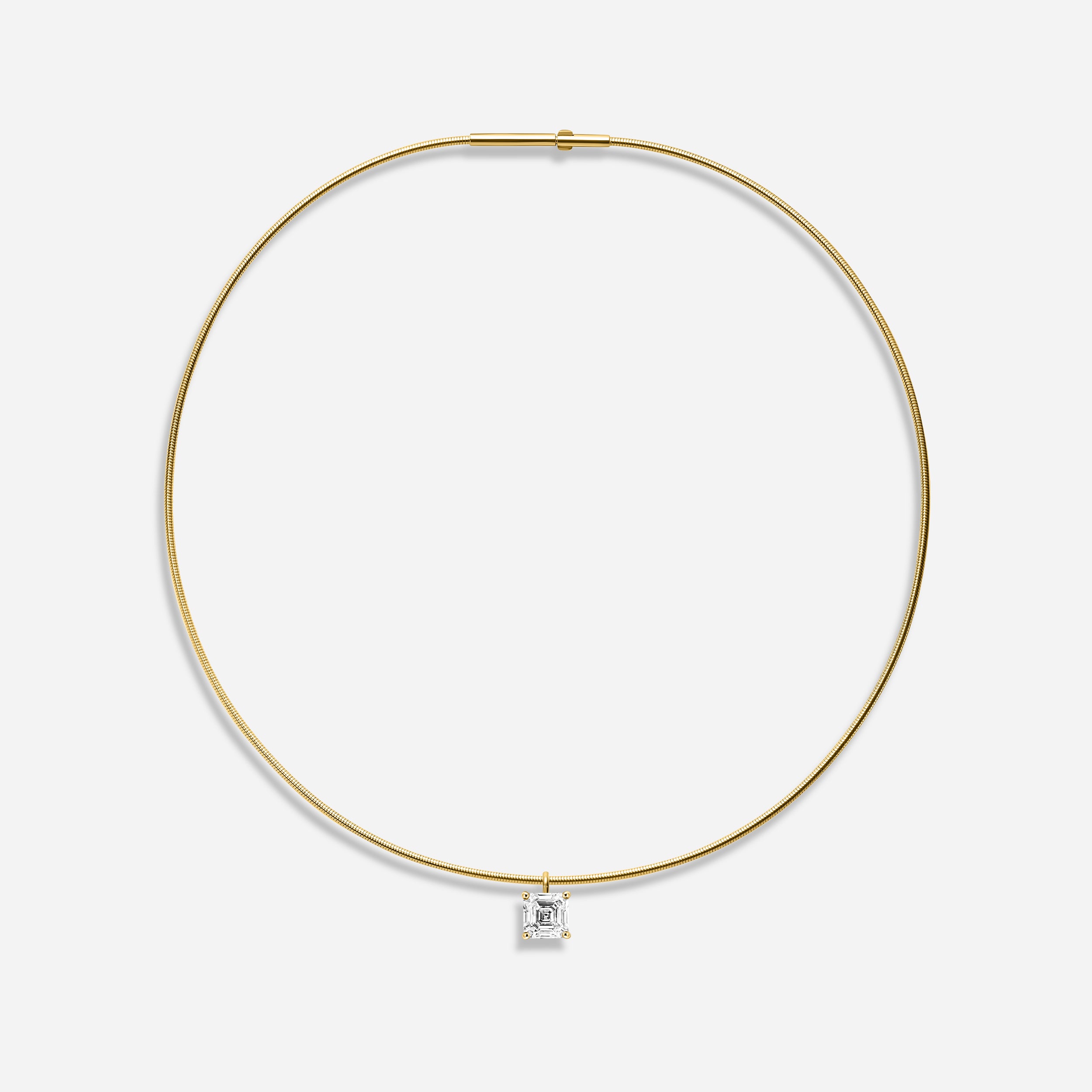 18K GOLD ASSCHER CUT DIAMOND