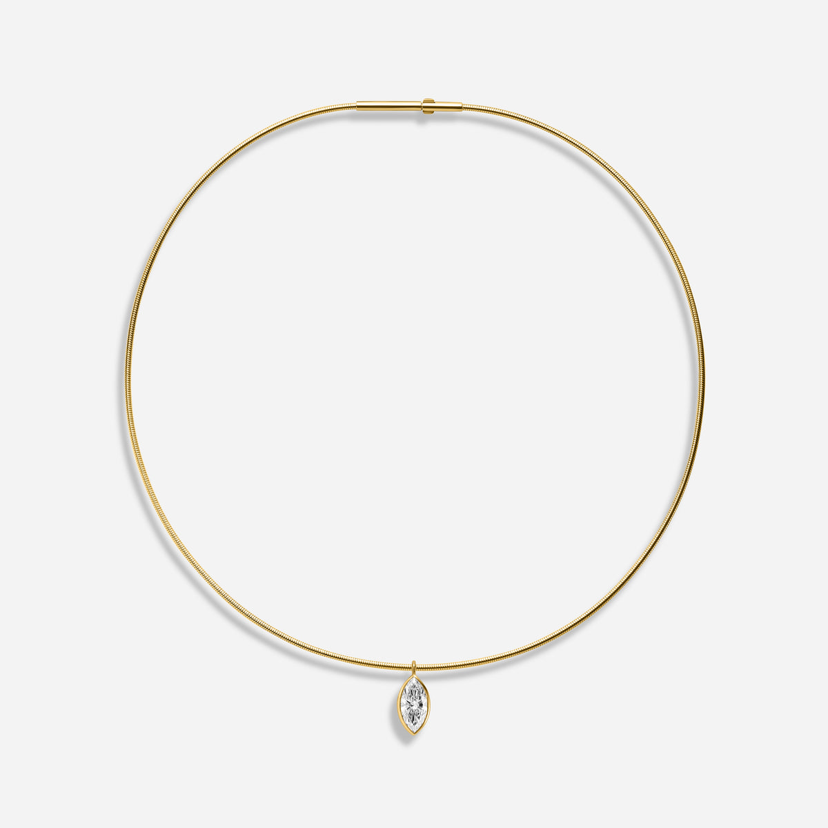 18k GOLD MARQUISE BEZEL DIAMOND