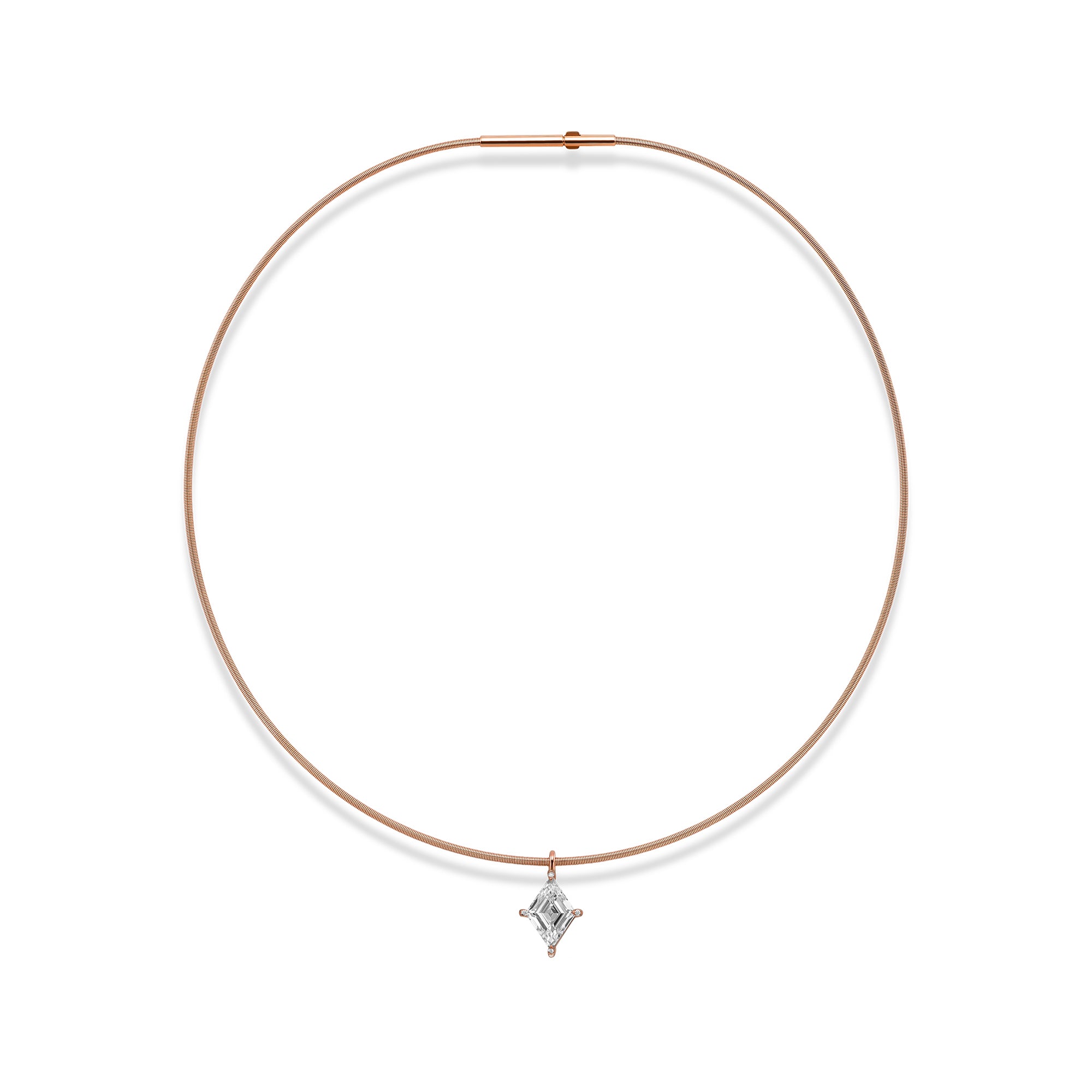 18k GOLD LOZENGE CUT DIAMOND