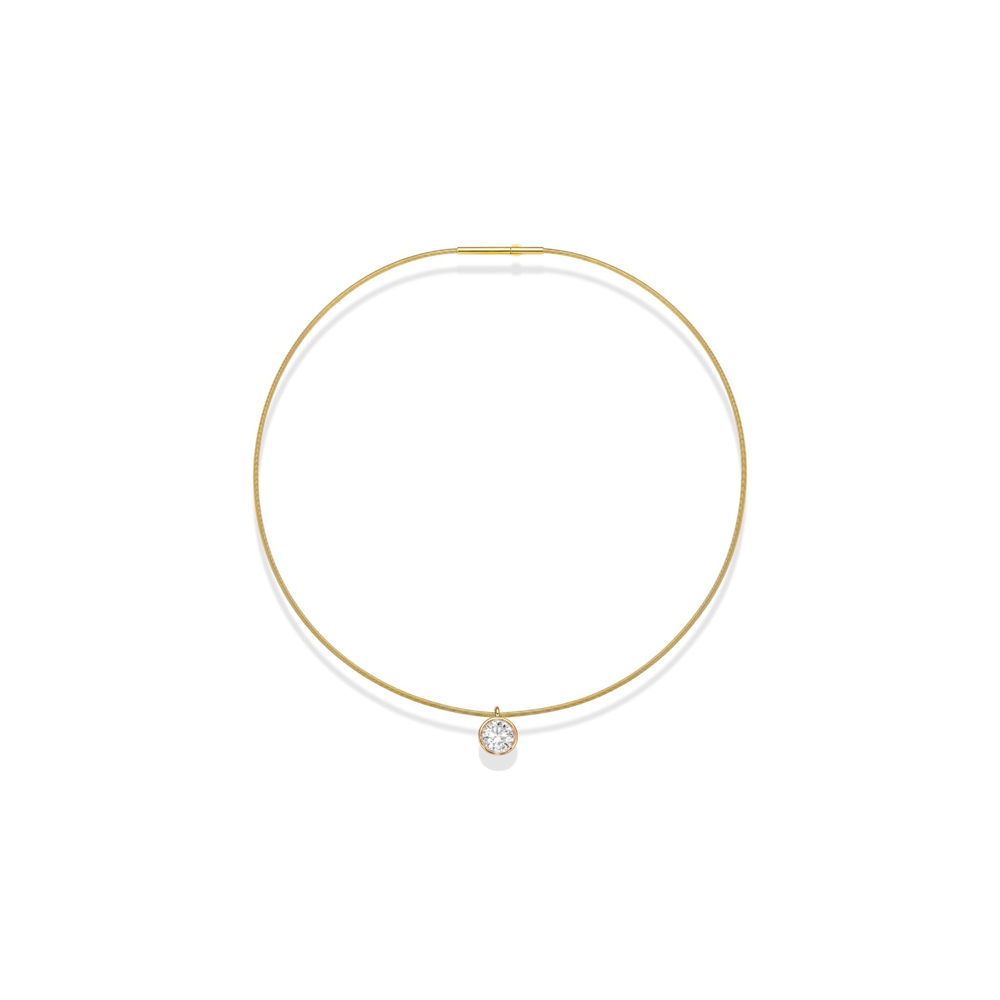 18k GOLD ROUND SHAPE BEZEL DIAMOND