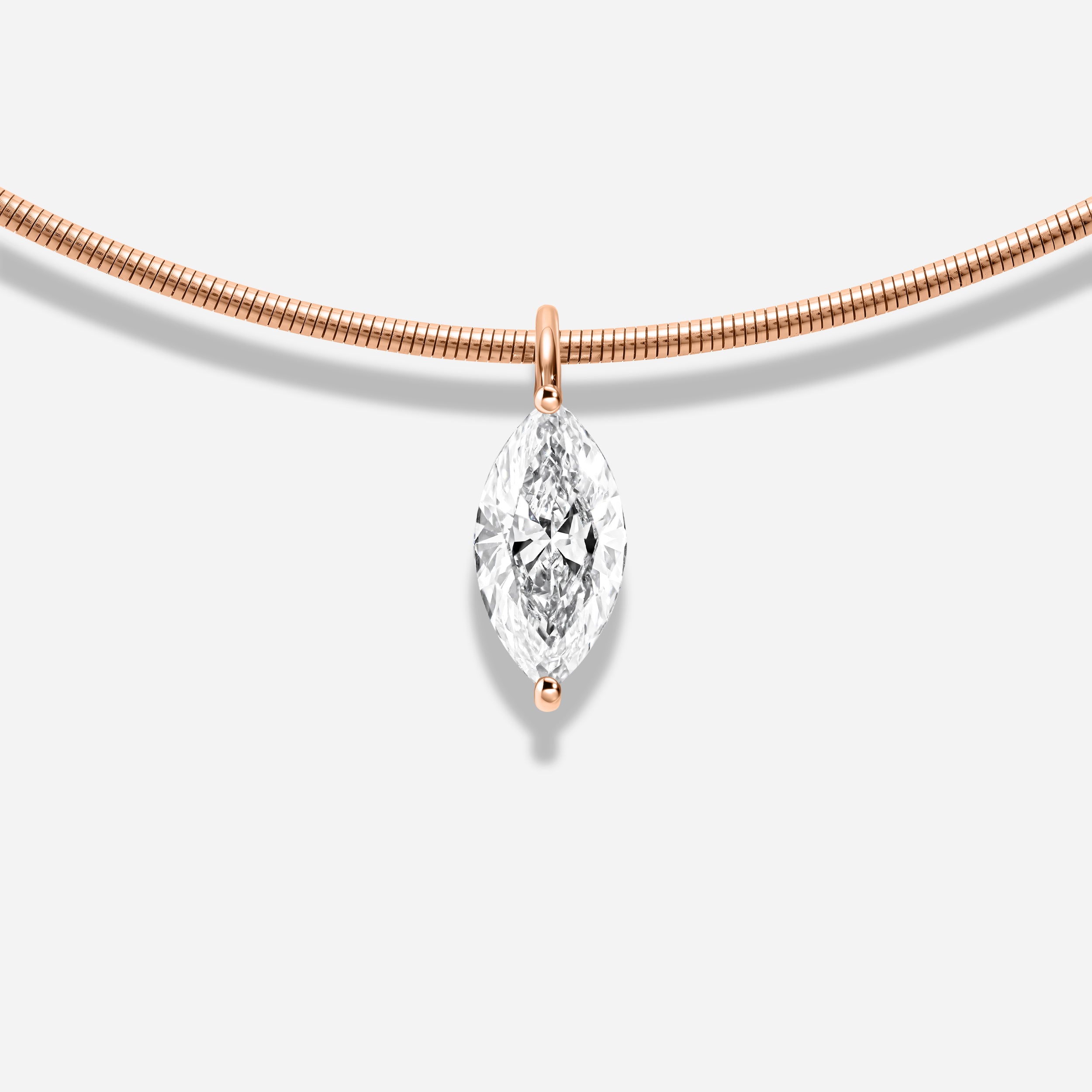 18K GOLD MARQUISE CUT DIAMOND