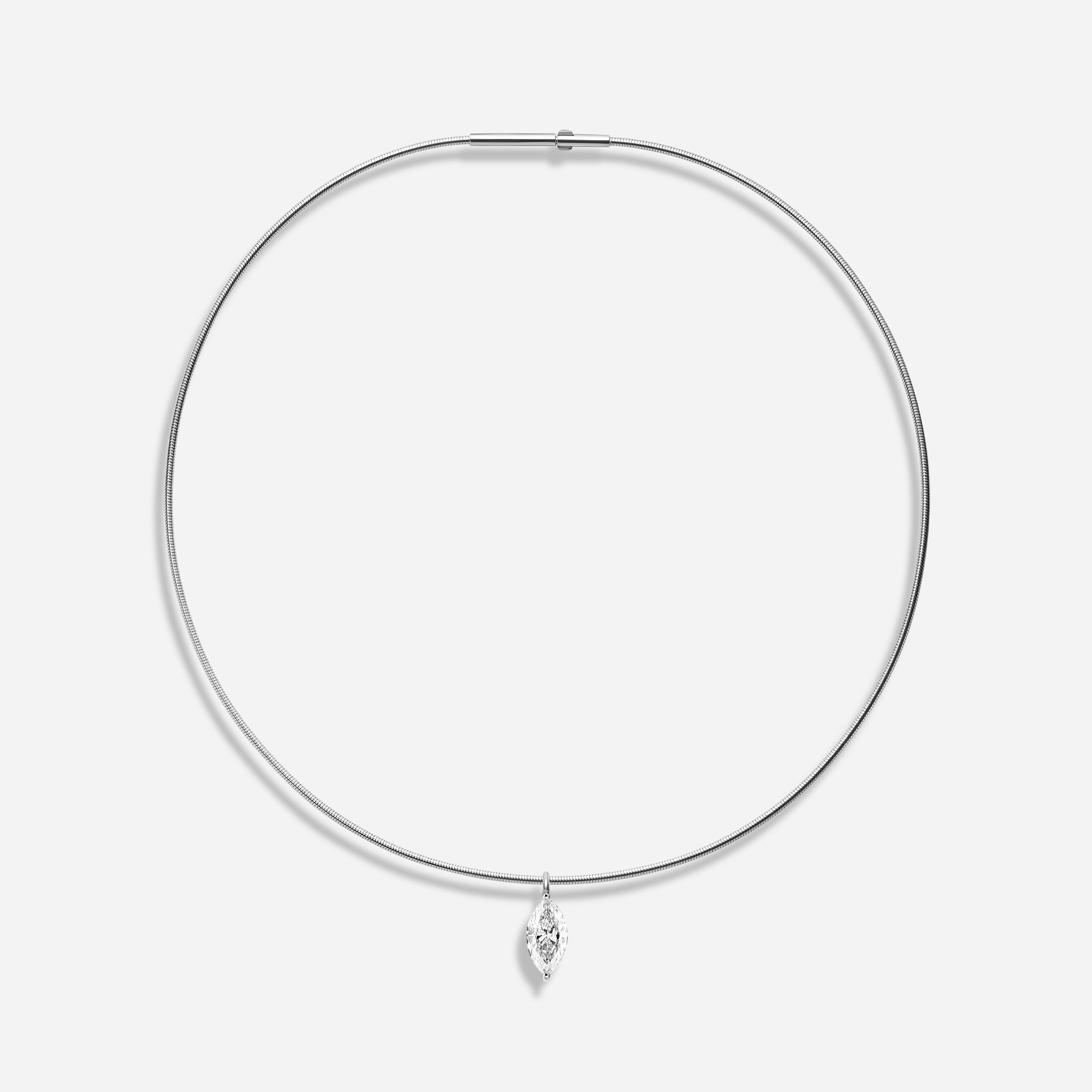 18K GOLD MARQUISE CUT DIAMOND