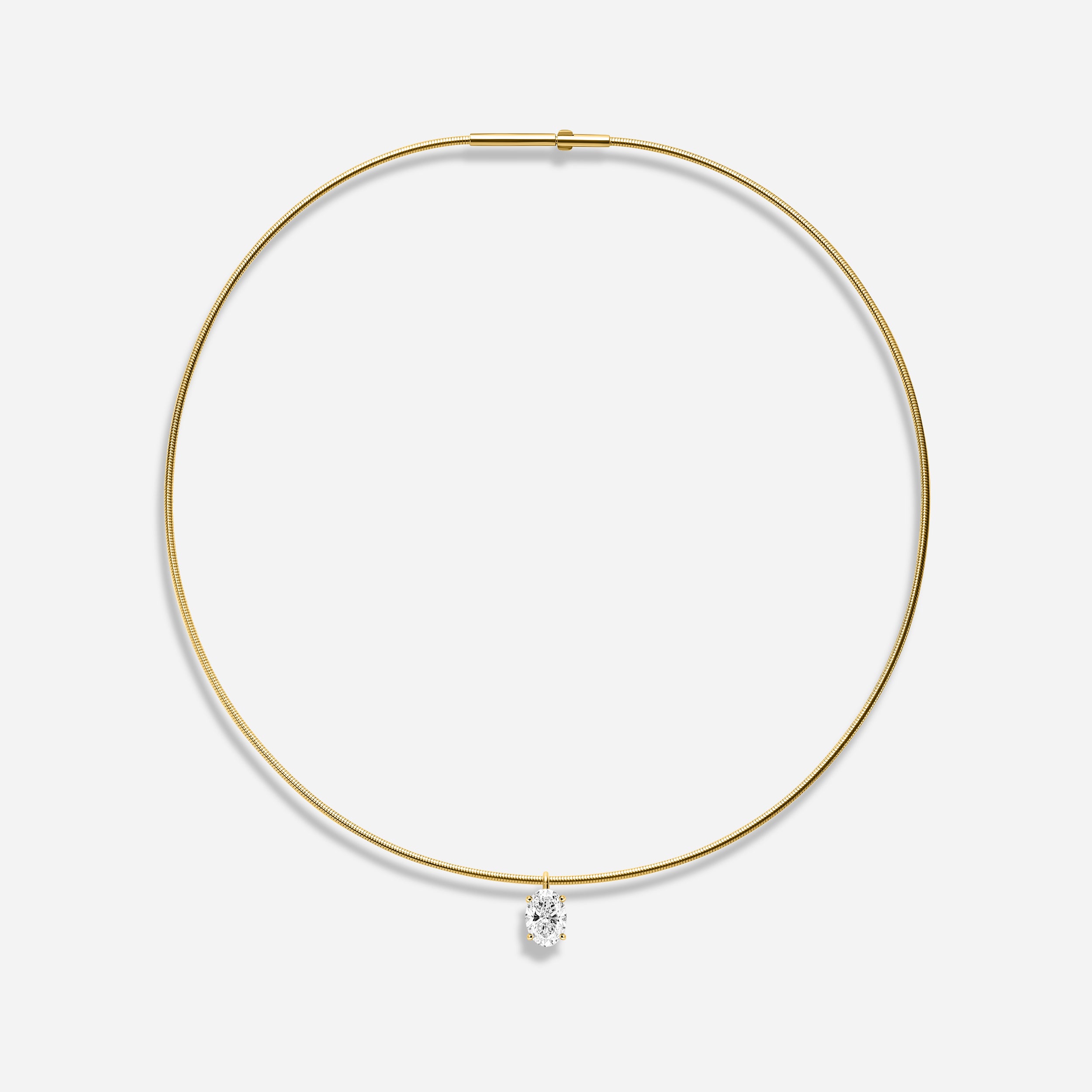 18K GOLD OVAL CUT DIAMOND