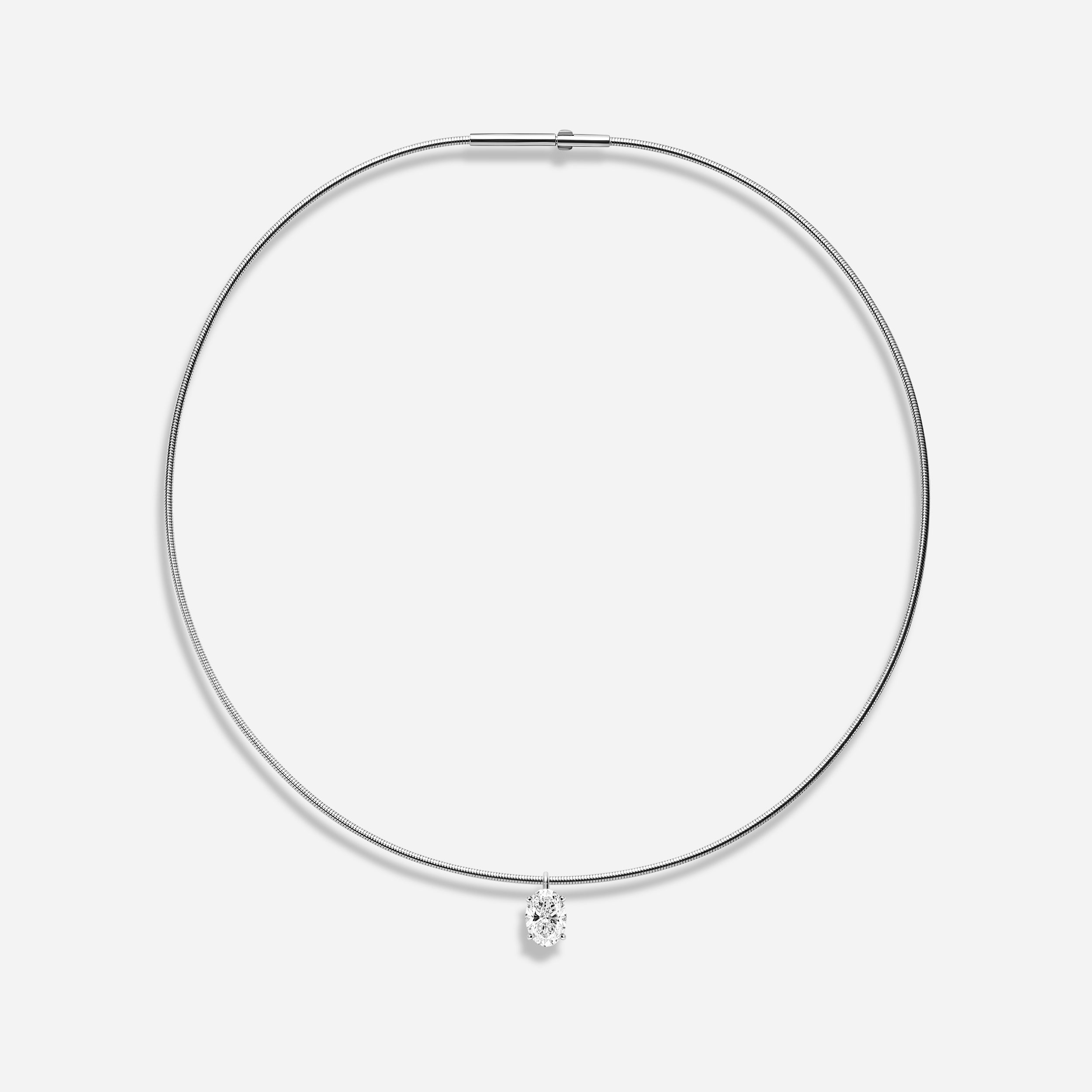 18K GOLD OVAL CUT DIAMOND