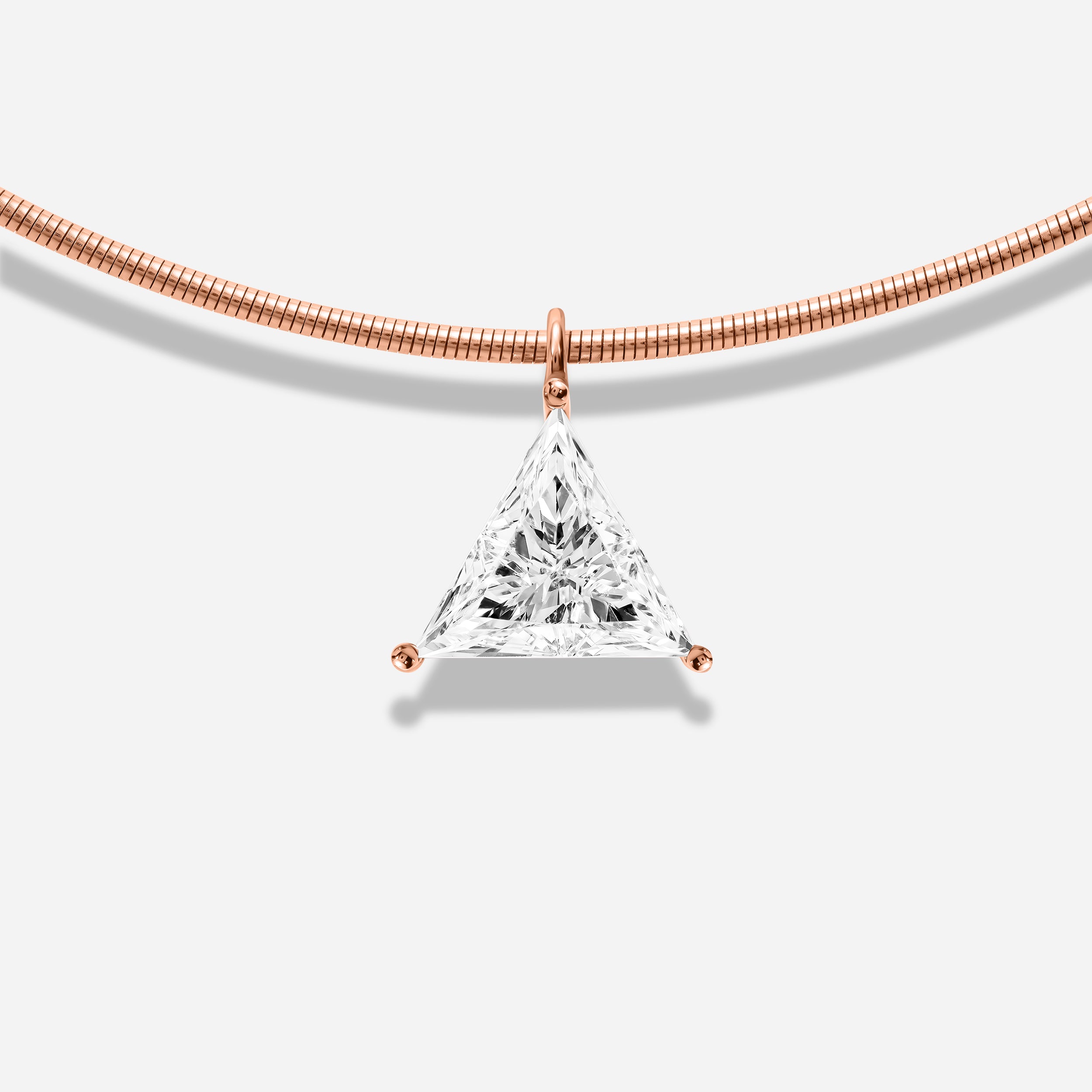 18k GOLD TRILLION CUT DIAMOND