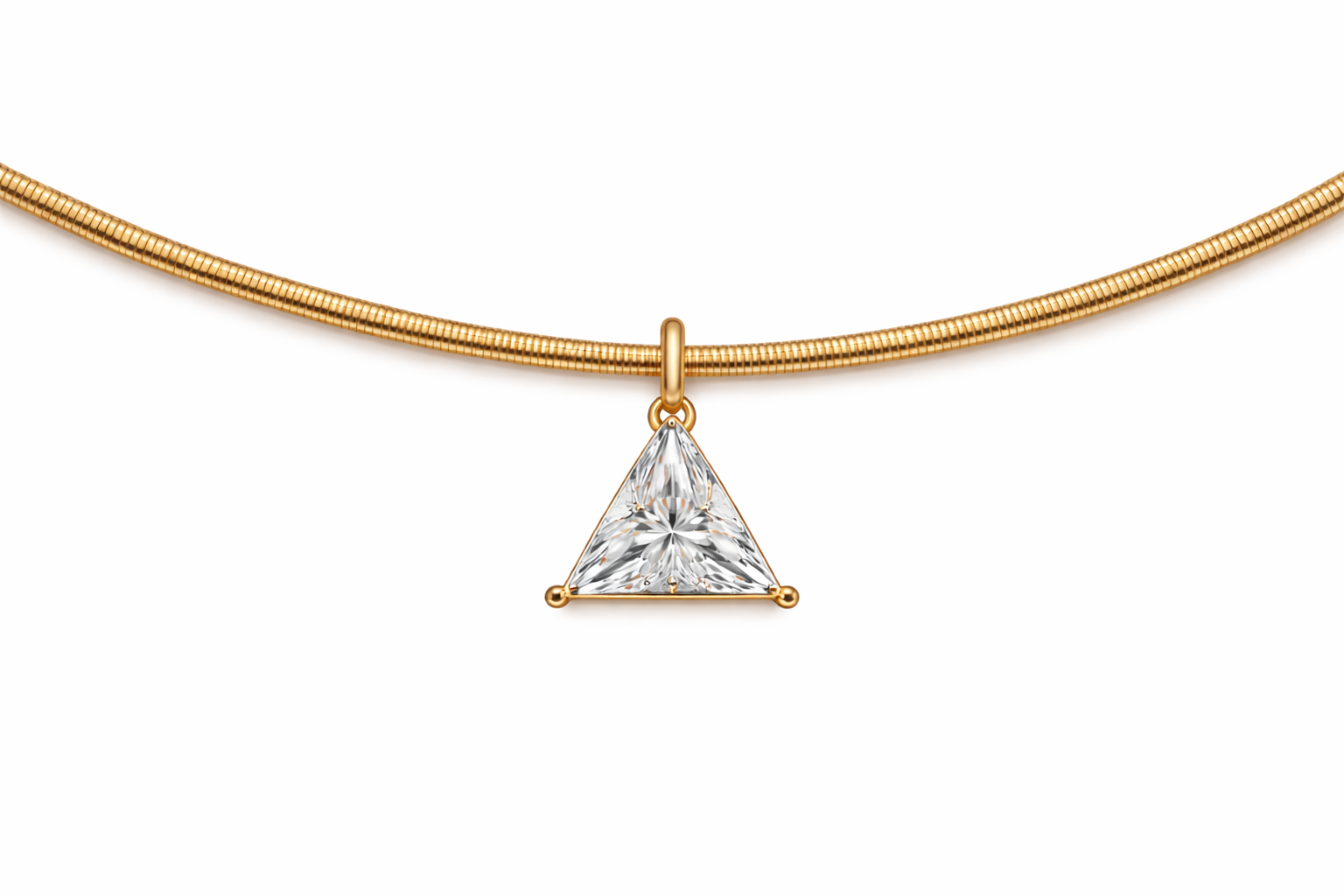 18k GOLD TRILLION CUT DIAMOND