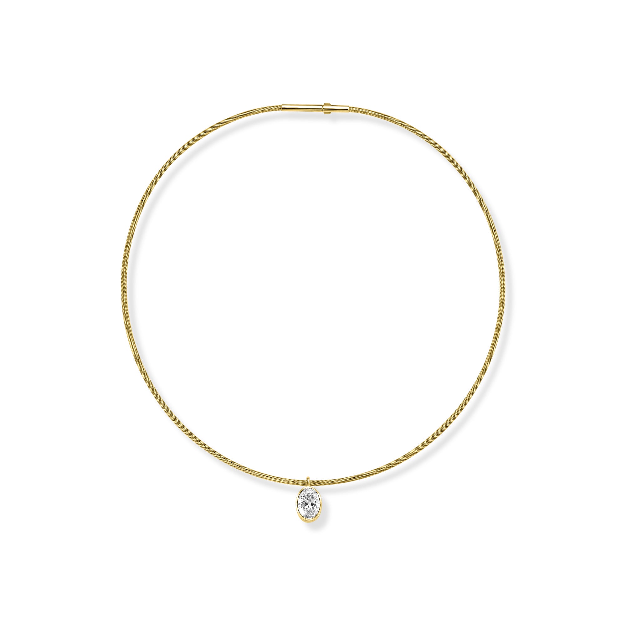 18k GOLD OVAL BEZEL DIAMOND